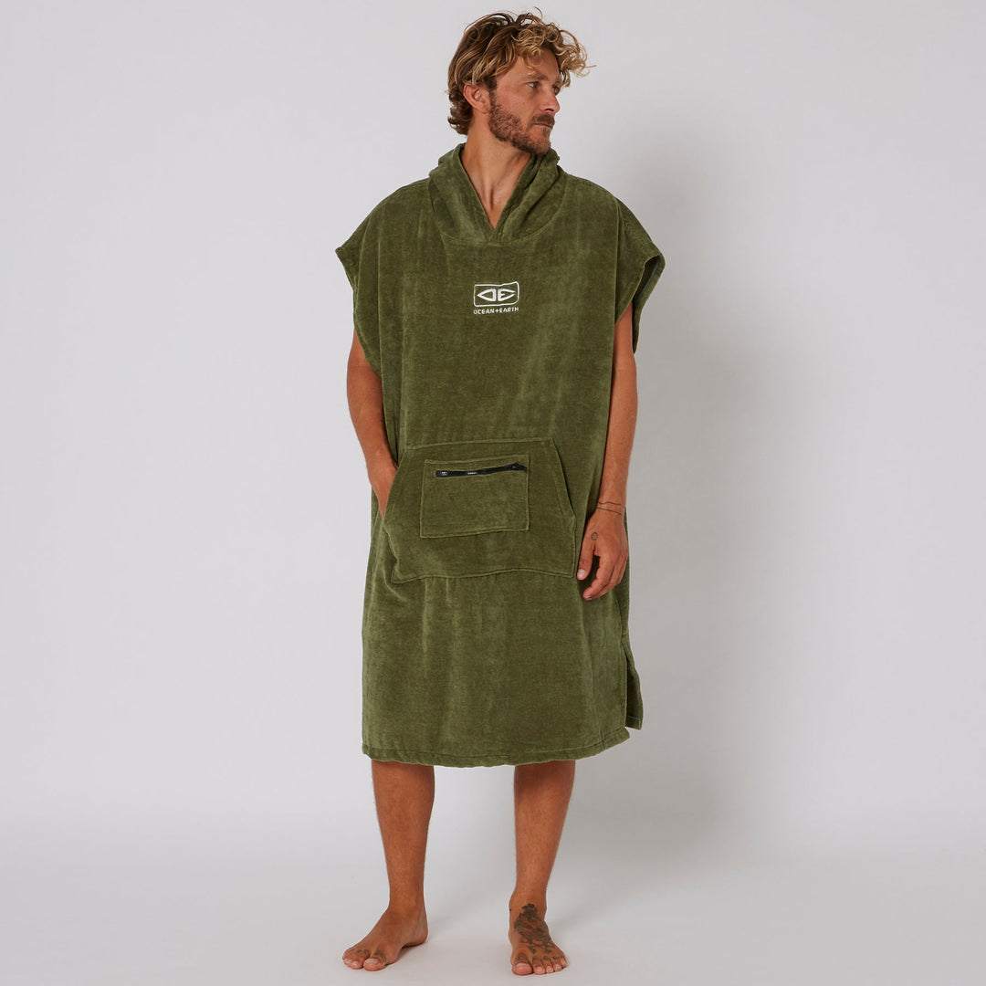 AMTW12-CORP-hooded-poncho-